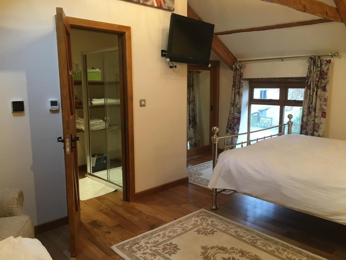 欧克汉普敦Gooseford Farm住宿加早餐旅馆 外观 照片